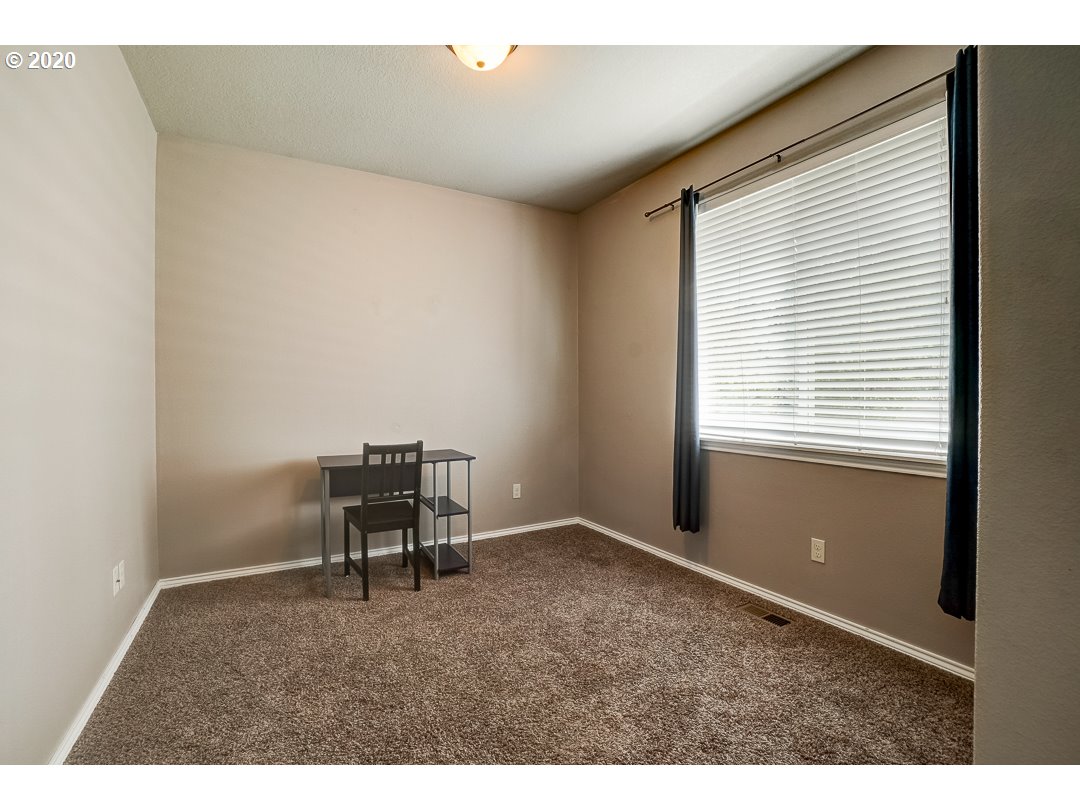 40481 Buck Street Sandy, OR 97055 - Photo 14 of 28 Gallery Image 14