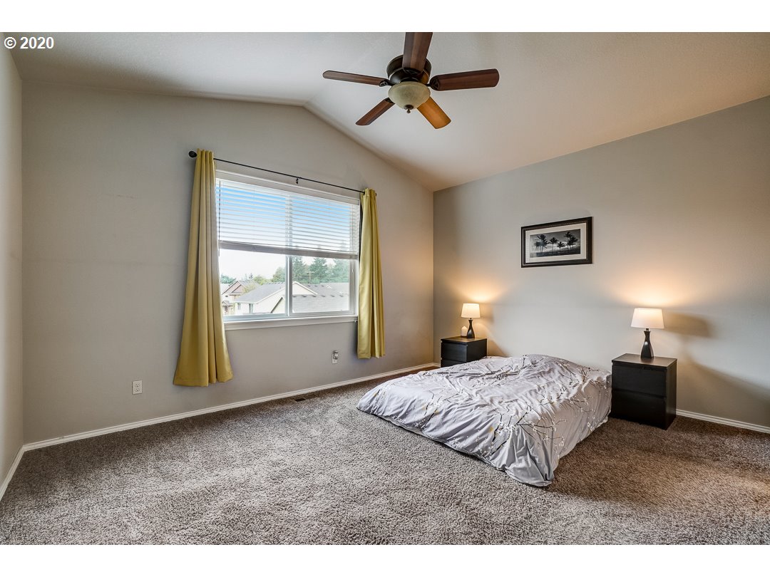 40481 Buck Street Sandy, OR 97055 - Photo 17 of 28 Gallery Image 17