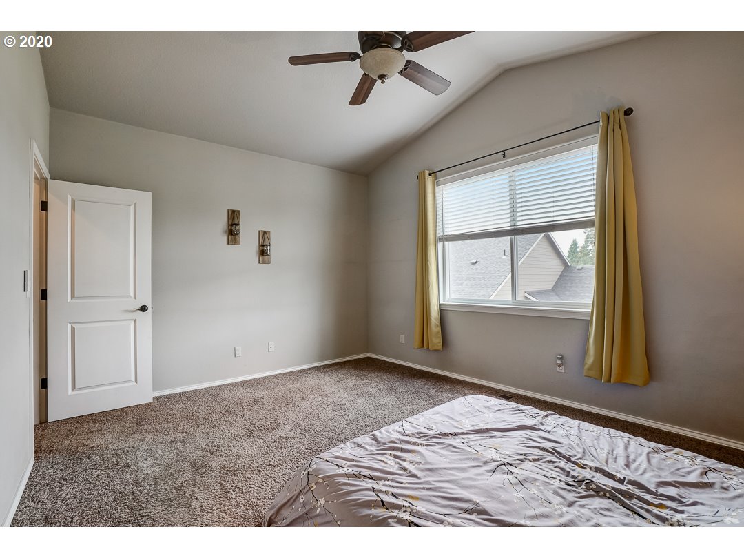 40481 Buck Street Sandy, OR 97055 - Photo 19 of 28 Gallery Image 19