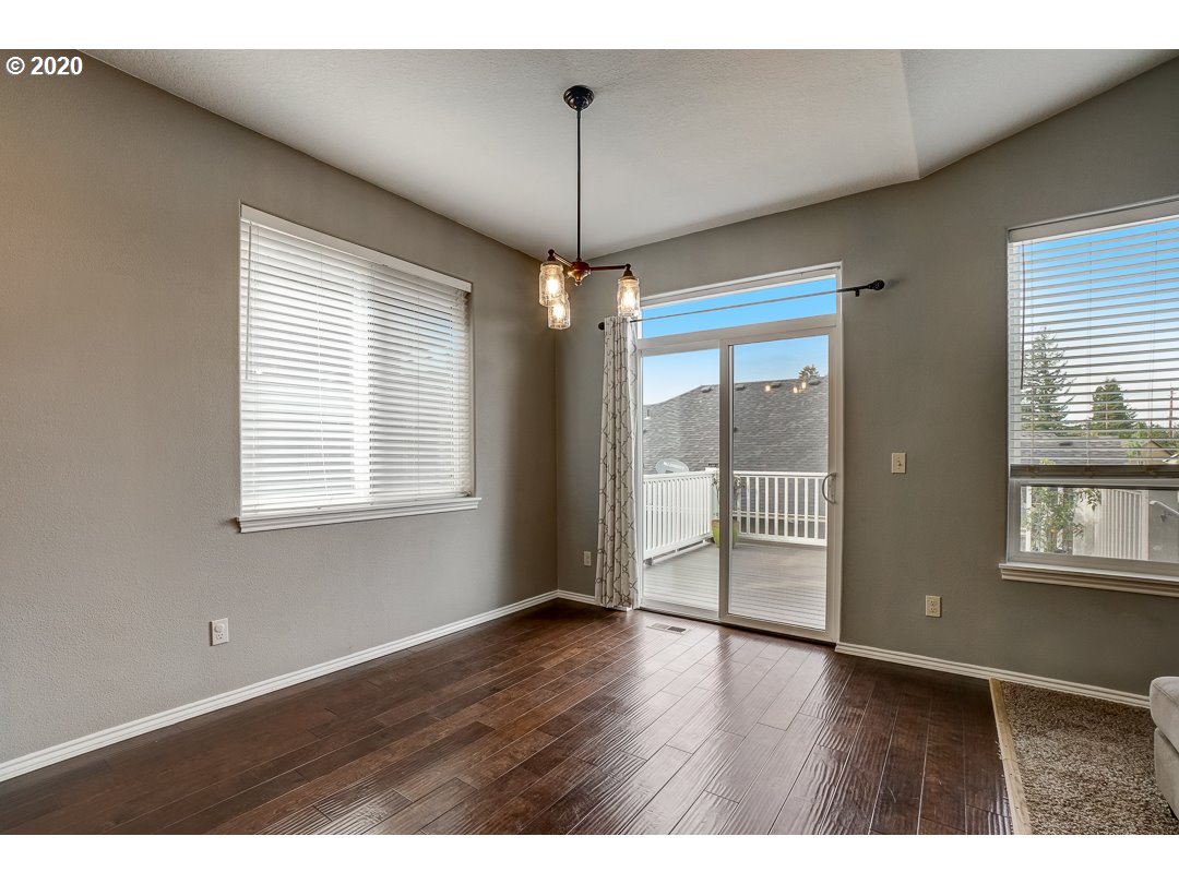 40481 Buck Street Sandy, OR 97055 - Photo 7 of 28 Gallery Image 7