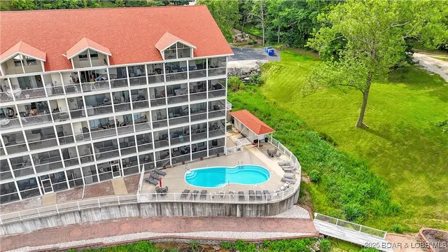 $299,999 | 562 Hyd A Way Road, Unit 3F, Camdenton, MO 65020