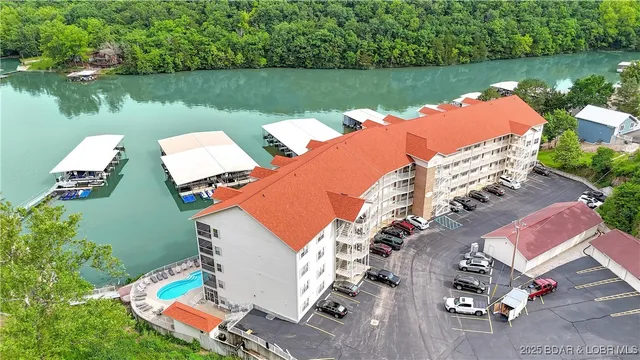 $299,999 | 562 Hyd A Way Road, Unit 3F, Camdenton, MO 65020