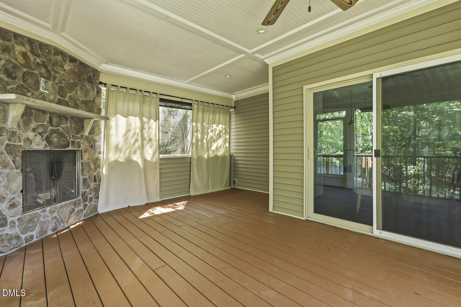 832 Nowell Ridge Road Raleigh, NC 27607 - Photo 38 of 76 002