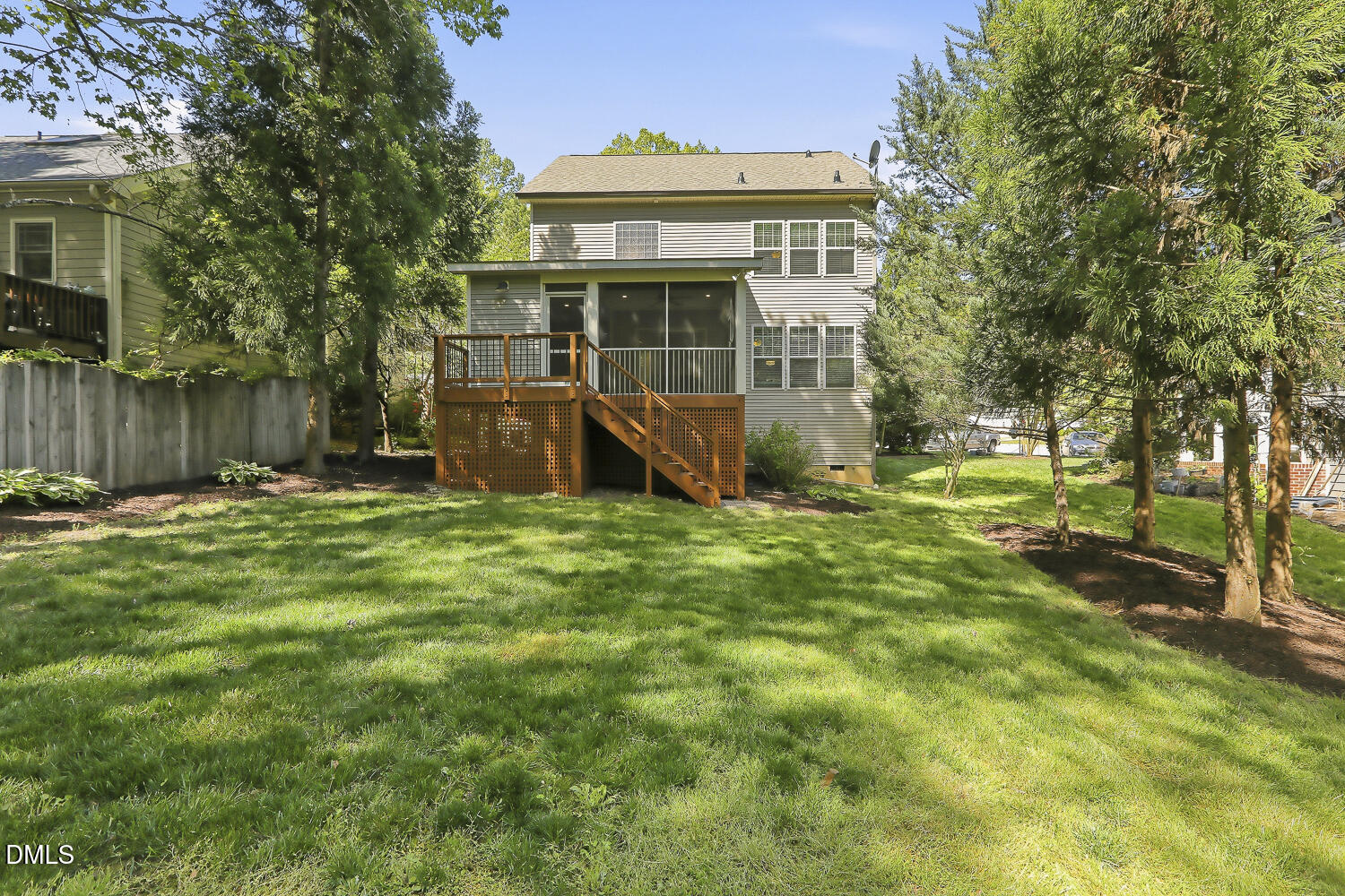 832 Nowell Ridge Road Raleigh, NC 27607 - Photo 65 of 76 067
