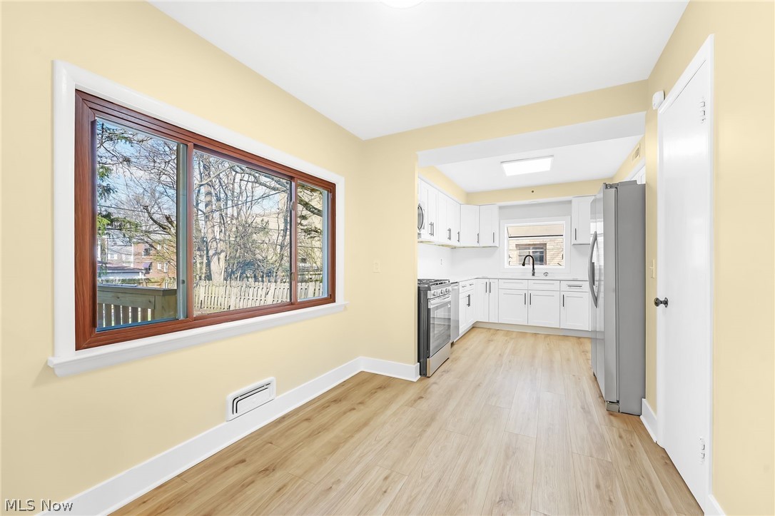 6370 Manchester Road Parma, OH 44129 - Photo 12 of 31 Gallery Image 12