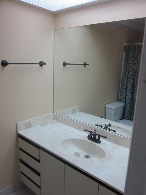 1861 Southwest Palm City Road, Unit F202 Stuart, FL 34994 - Photo 9 of 10 bathroom