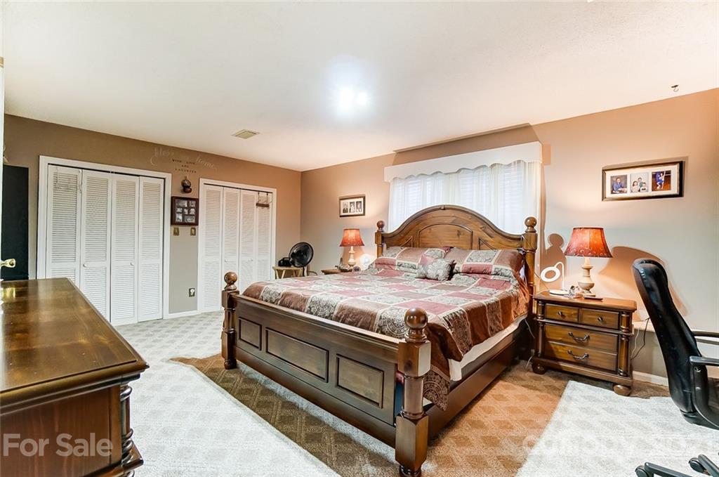 14 Ruth Avenue Newton, NC 28658 - Photo 11 of 25 Gallery Image 11