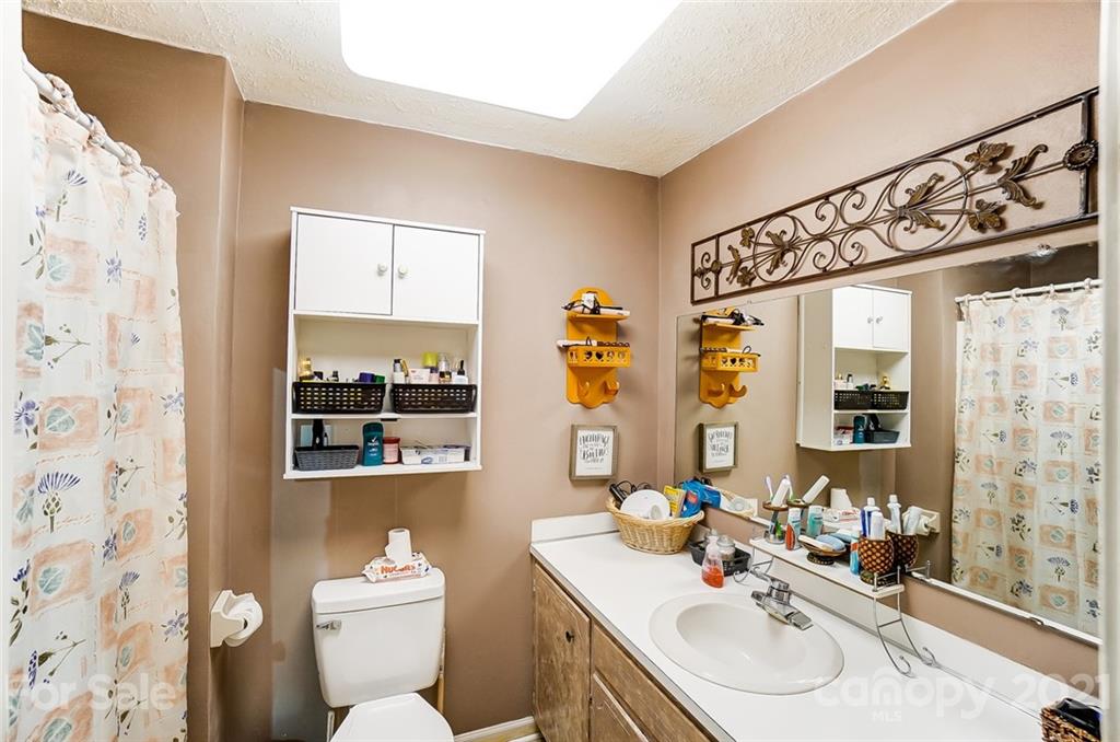 14 Ruth Avenue Newton, NC 28658 - Photo 13 of 25 Gallery Image 13