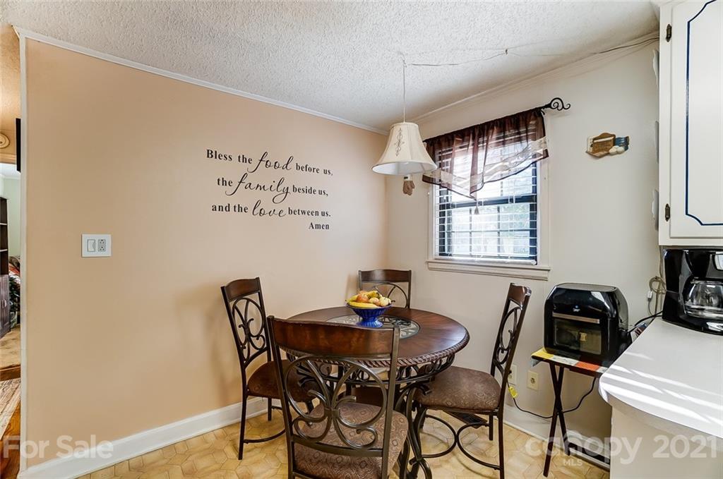 14 Ruth Avenue Newton, NC 28658 - Photo 8 of 25 Gallery Image 8
