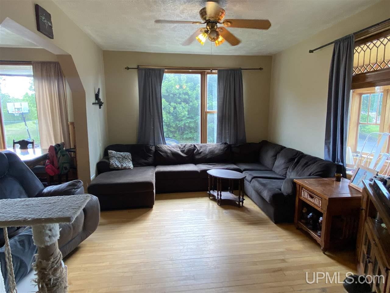 325 West Ridge Street Ishpeming, MI 49849 - Photo 12 of 57