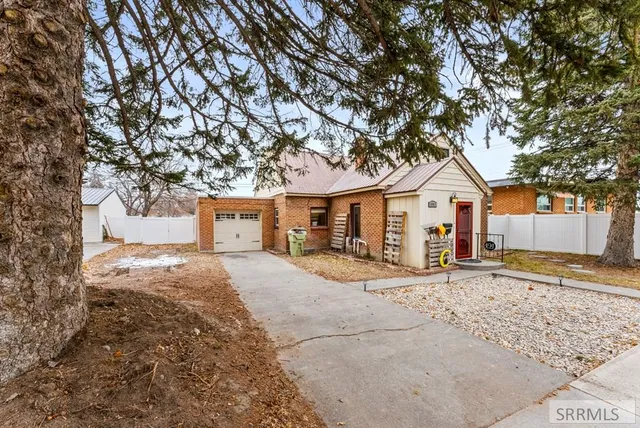 $310,000 | 491 8th Street, Idaho Falls, ID 83401