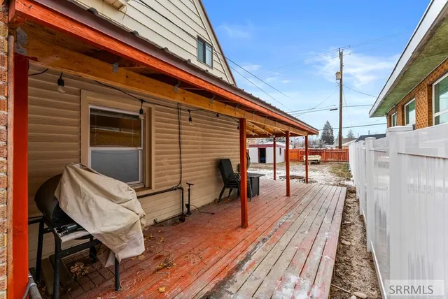 $310,000 | 491 8th Street, Idaho Falls, ID 83401