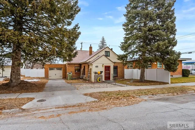 $310,000 | 491 8th Street, Idaho Falls, ID 83401
