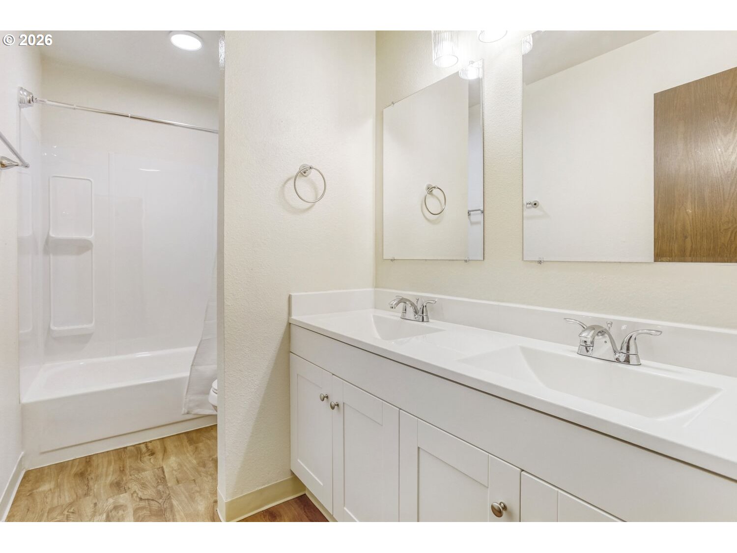 9986 Southwest Garrett Street Portland, OR 97223 - Photo 8 of 17