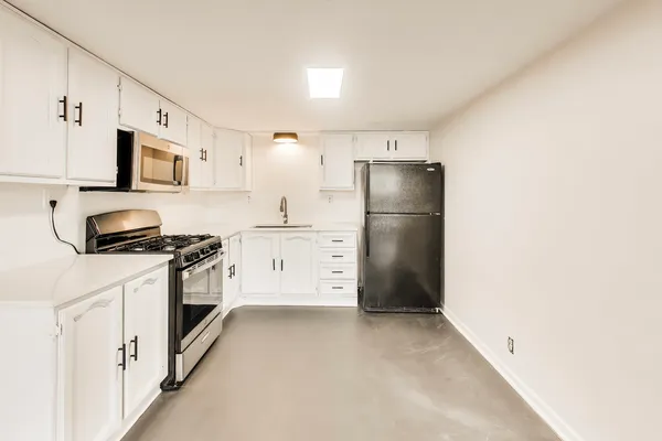 $430,000 | 634 South Stewart Avenue, Lombard, IL 60148