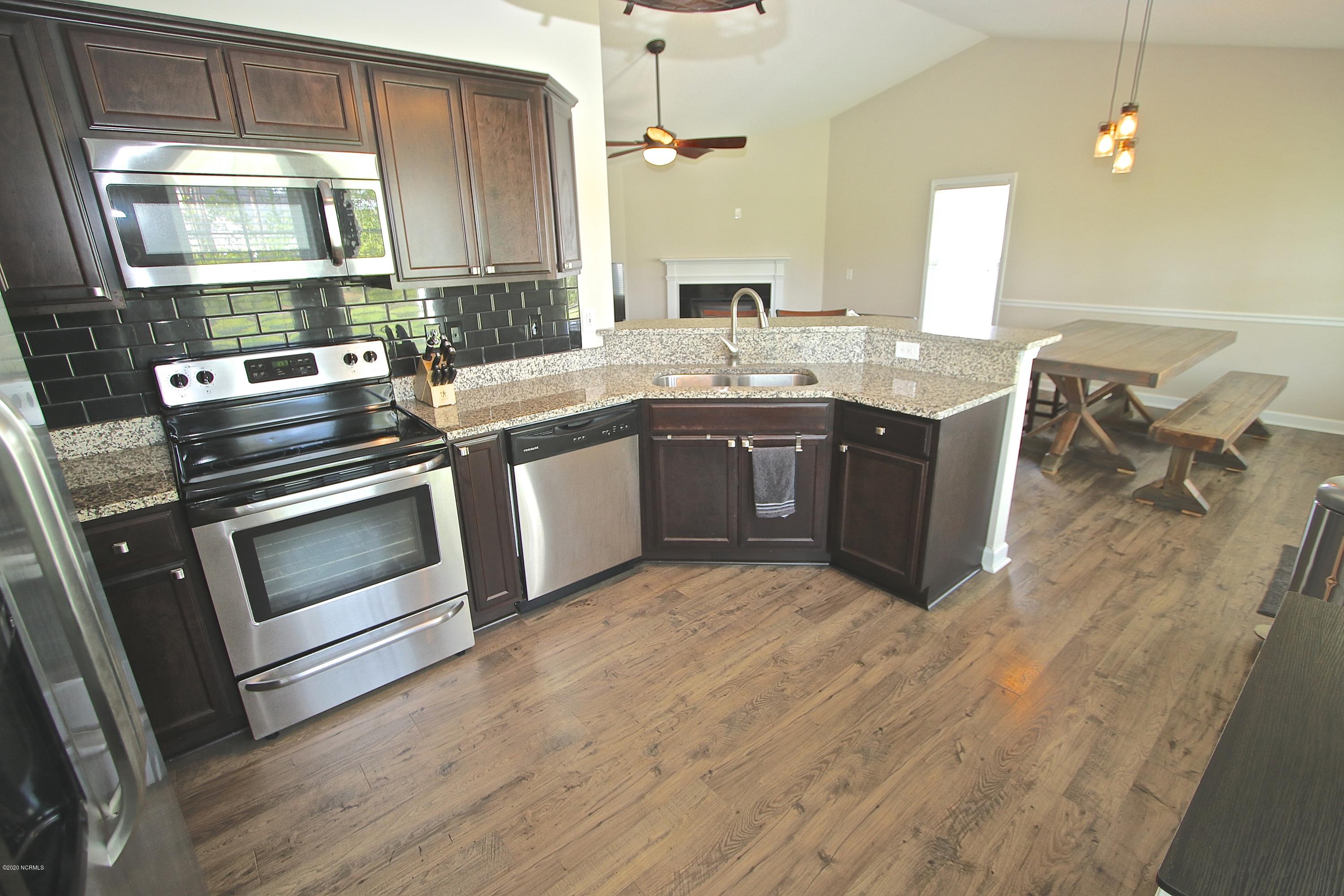 162 Pamlico Drive Holly Ridge, NC 28445 - Photo 16 of 41 LJ7A9979