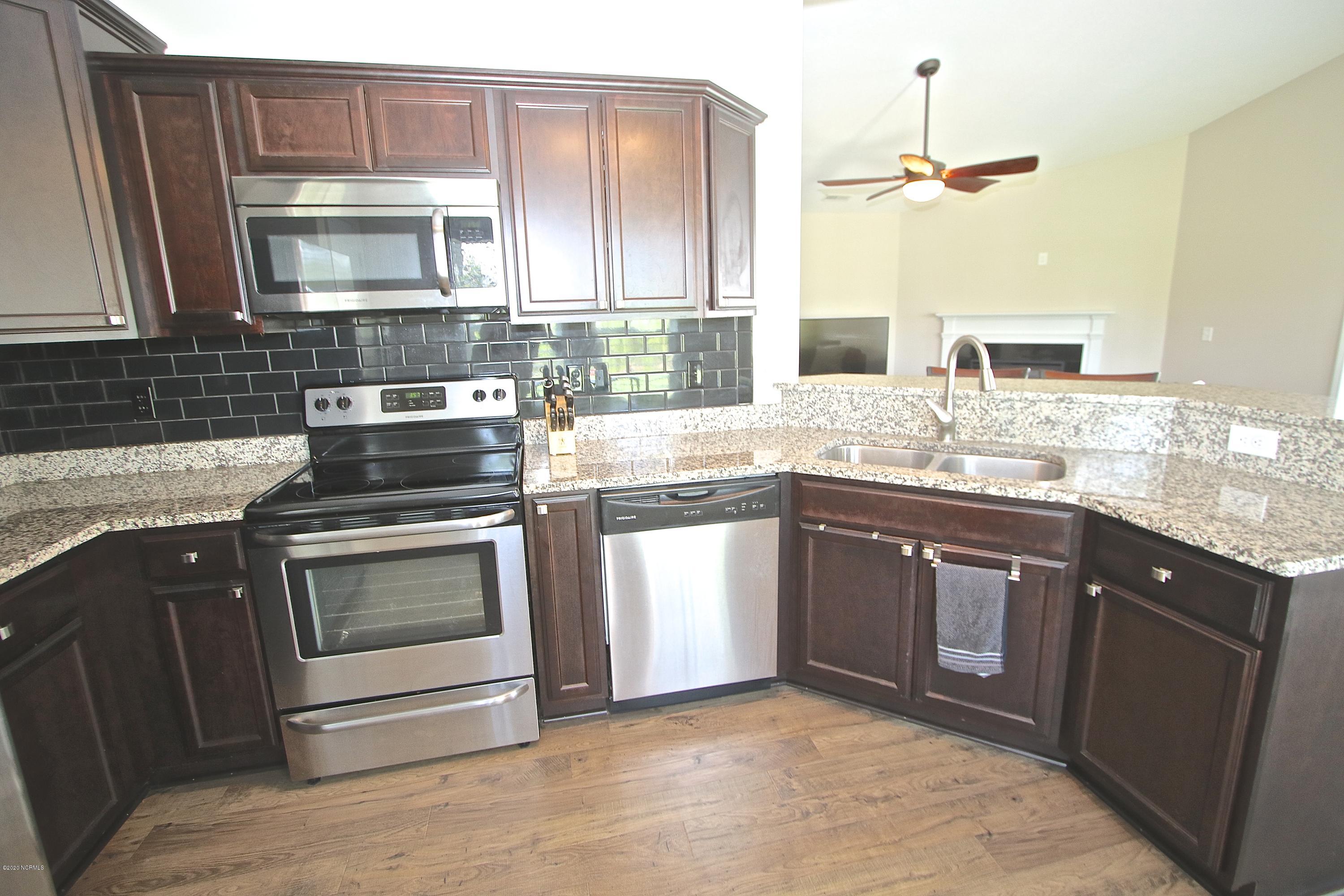 162 Pamlico Drive Holly Ridge, NC 28445 - Photo 18 of 41 LJ7A9981