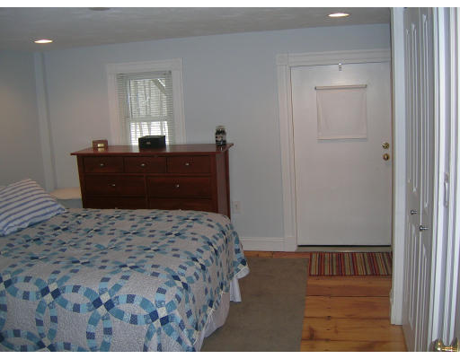36 Great Road, Unit 3 Bedford, MA 01730 - Photo 9 of 9 Gallery Image 9
