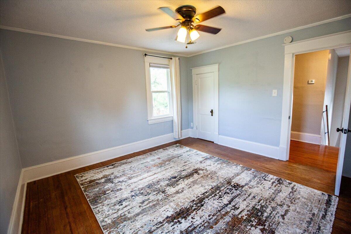 2446 Montvale Road Southwest Roanoke, VA 24015 - Photo 33 of 43 37-2446-Montvale-38