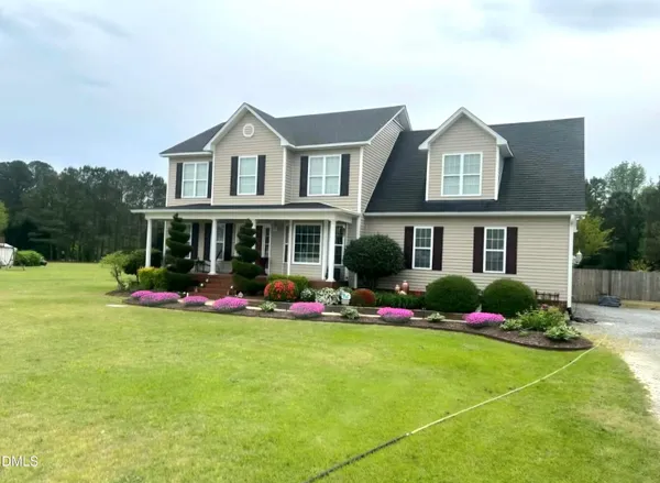 $425,000 | 313 Blaze Ridge Drive, Smithfield, NC 27577