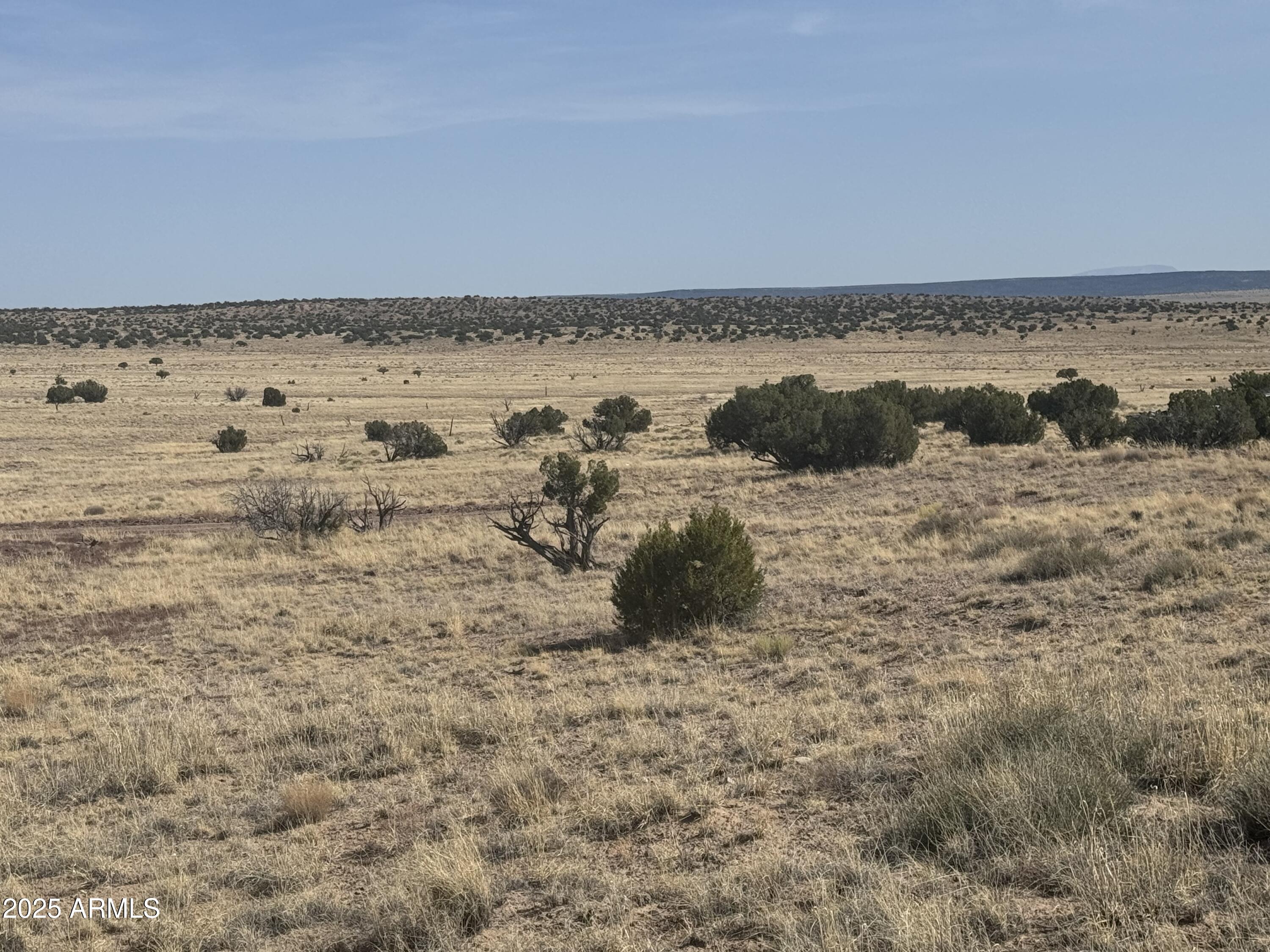 33 County Rd N6211, Unit 71 St. Johns, AZ 85936 - Photo 11 of 15 a view of ocean view with beach