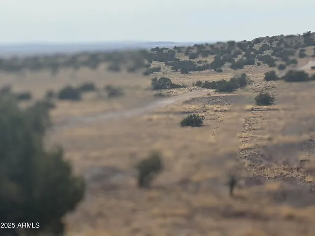 a view of city view and mountain view