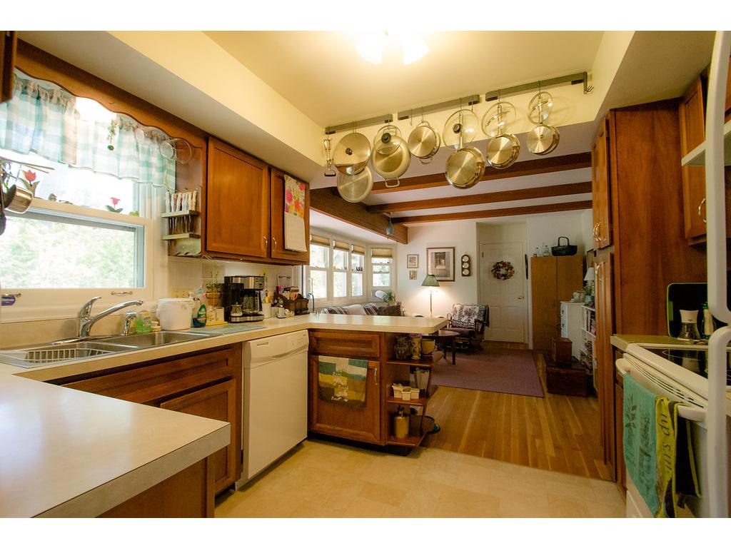 10 Sebring Road South Burlington, VT 05403 - Photo 5 of 28 Gallery Image 5