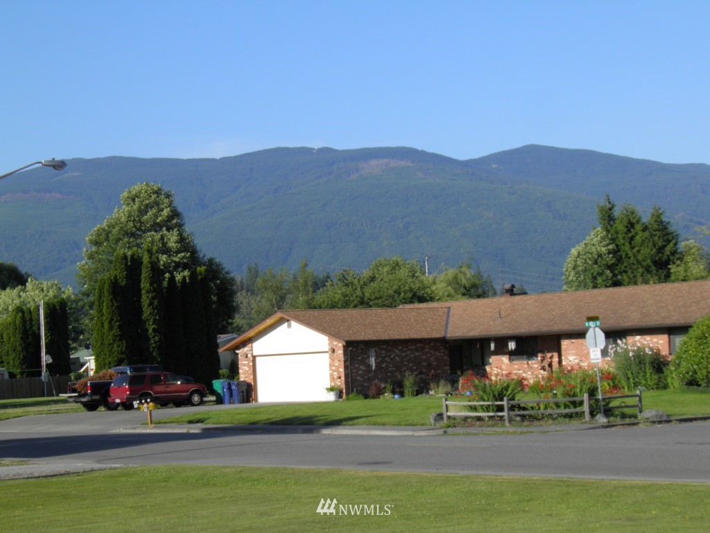 220 North Reed Street Sedro-Woolley, WA 98284 - Photo 16 of 19 Gallery Image 16
