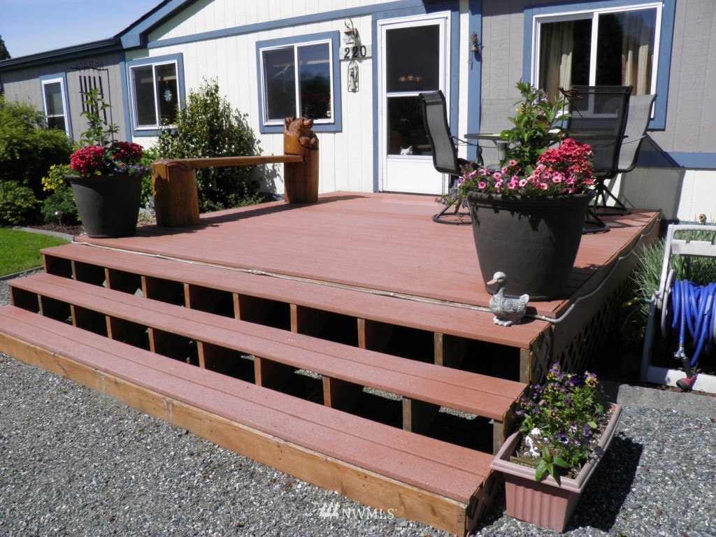 220 North Reed Street Sedro-Woolley, WA 98284 - Photo 3 of 19 Gallery Image 3
