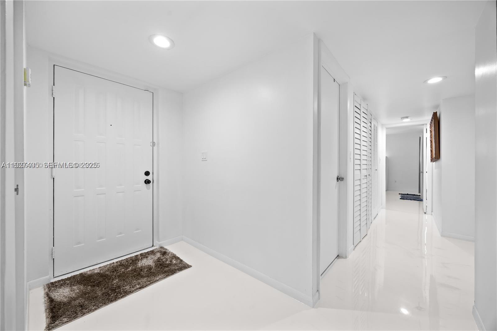 8810 Southwest 132nd Place, Unit 101DN Miami, FL 33186 - Photo 4 of 6 a view of a bathroom