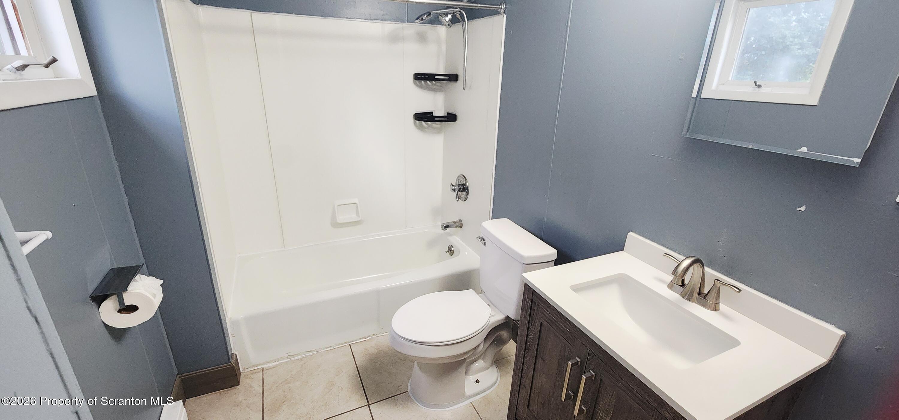 110 Ash Street Scranton, PA 18509 - Photo 11 of 17 20260618_185708