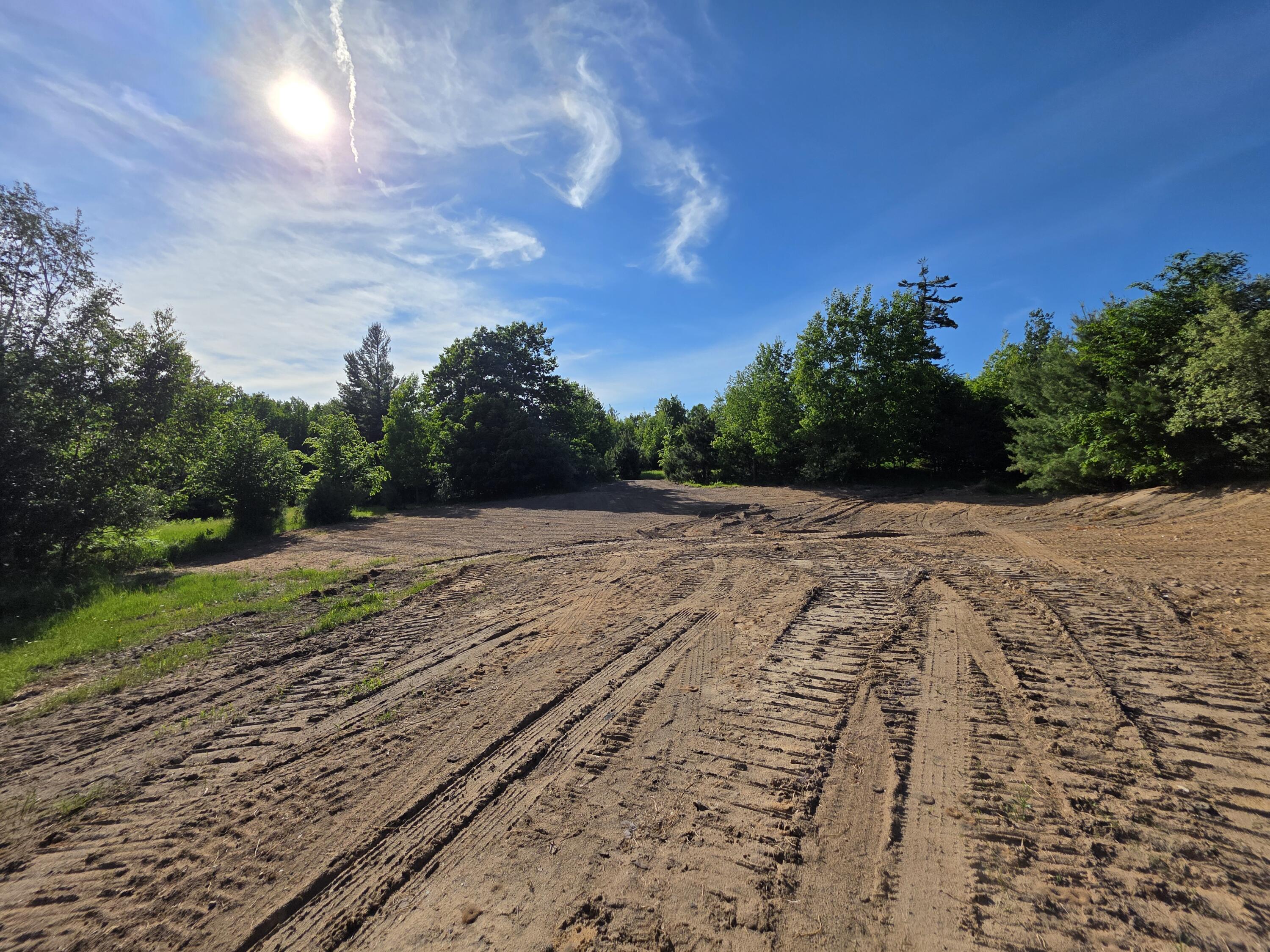 10348 East Starlight Rdg Circle Onekama, MI 49675 - Photo 6 of 13 20260607_181539