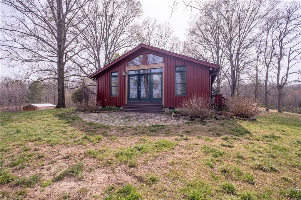 361 Settle Bridge Road Reidsville, NC 27320 - Photo 11 of 50