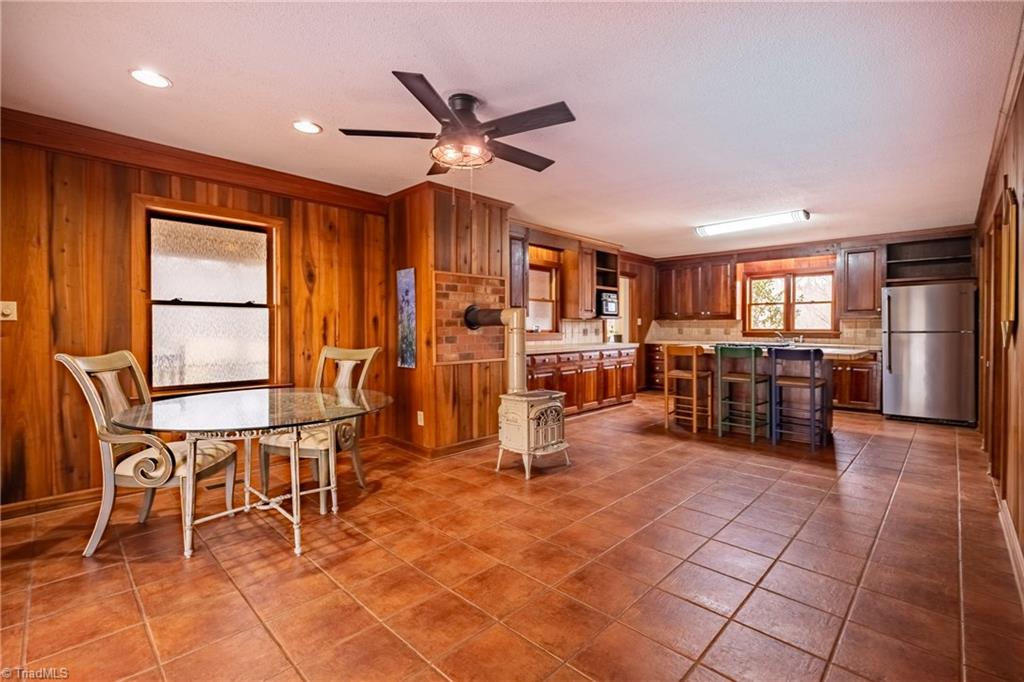 361 Settle Bridge Road Reidsville, NC 27320 - Photo 20 of 50