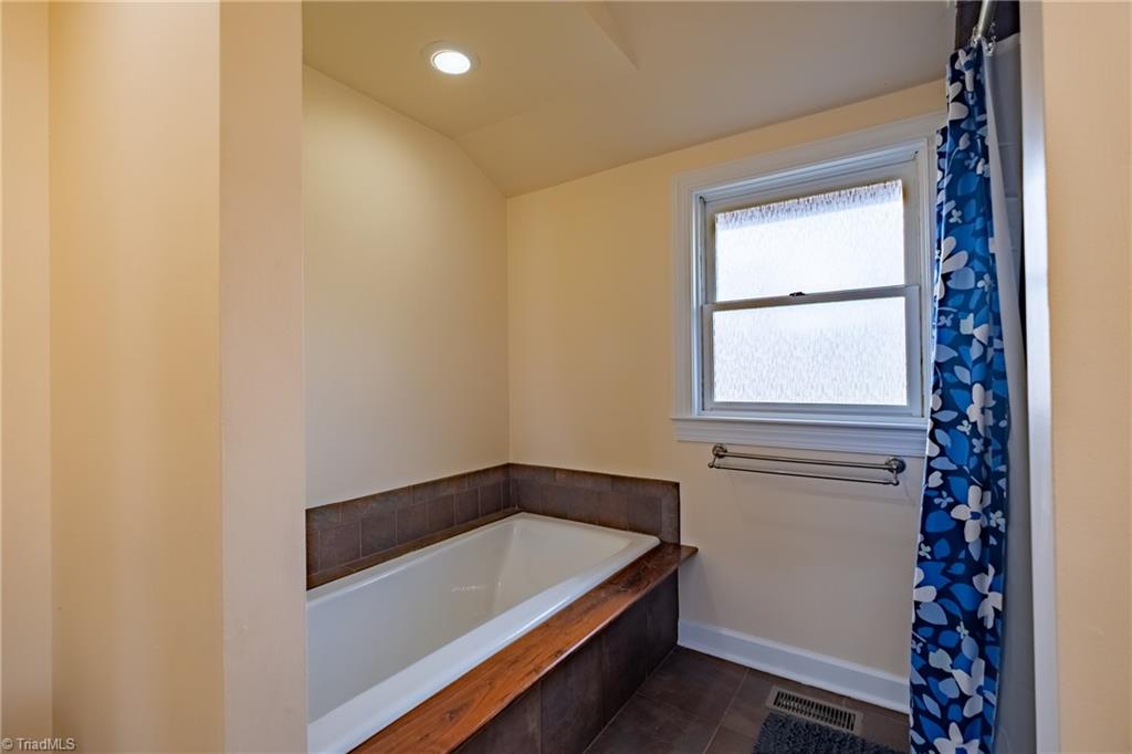 361 Settle Bridge Road Reidsville, NC 27320 - Photo 31 of 50