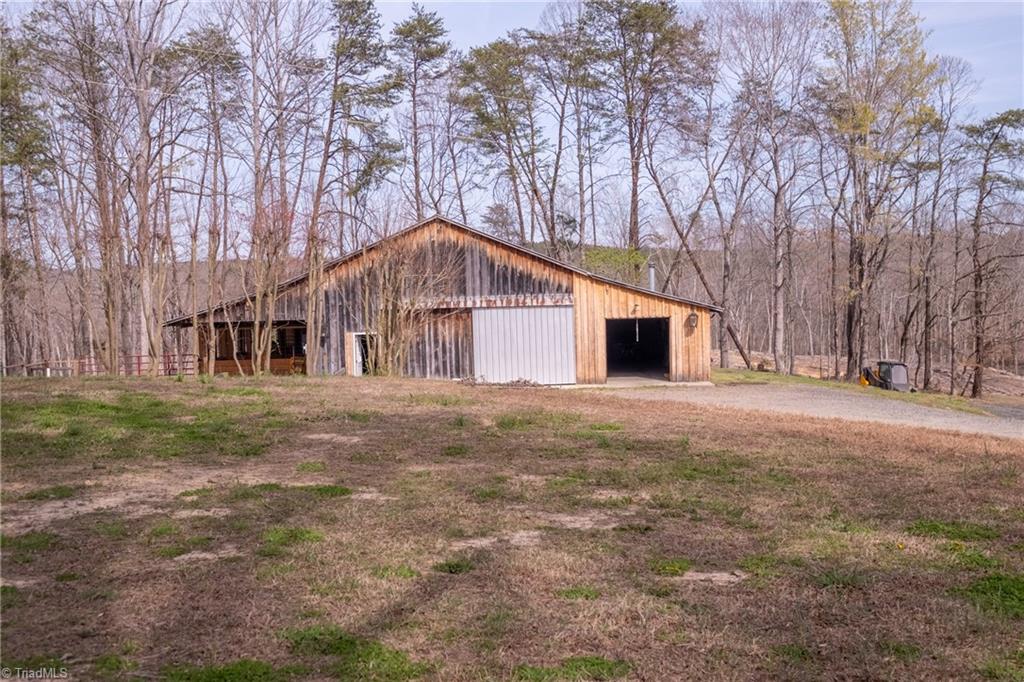 361 Settle Bridge Road Reidsville, NC 27320 - Photo 10 of 50