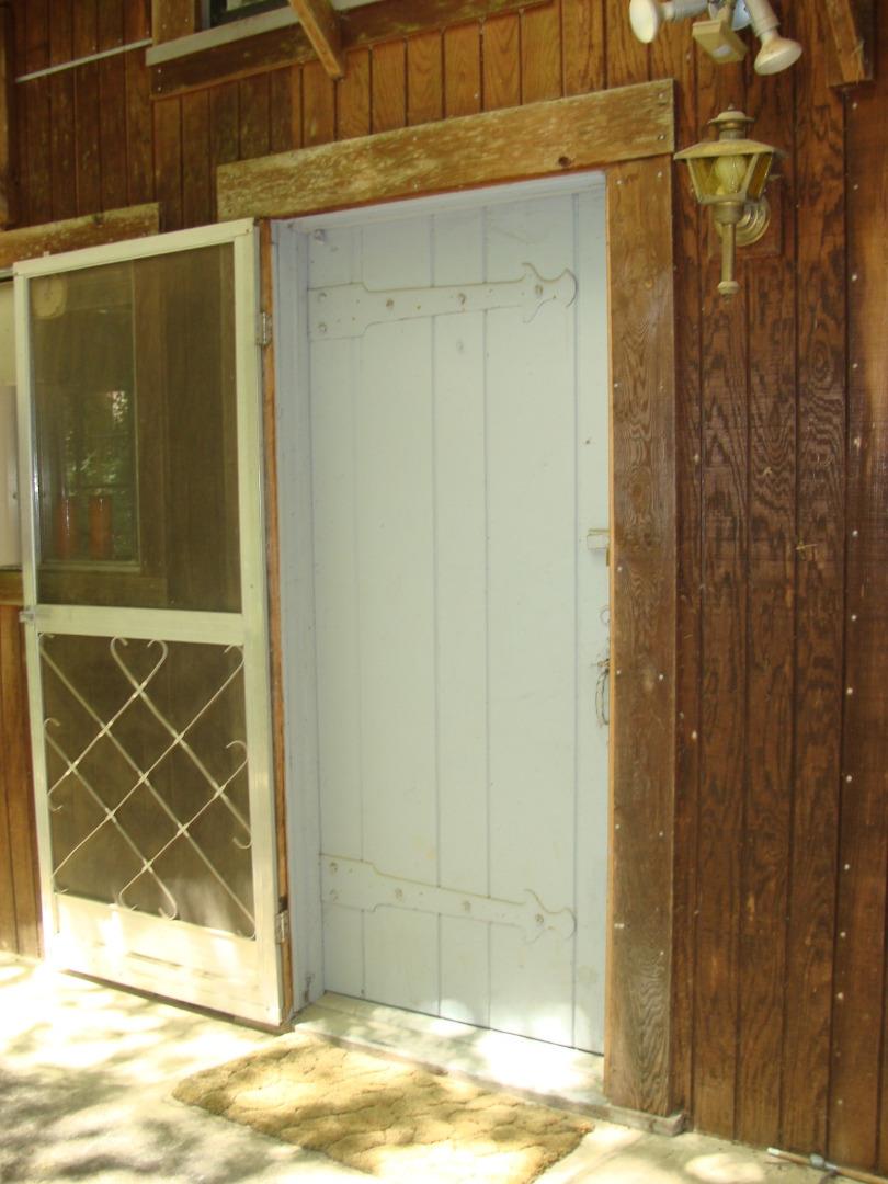7150 Croy Road Morgan Hill, CA 95037 - Photo 12 of 67 a view of a door