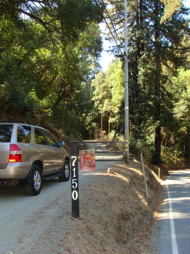 7150 Croy Road Morgan Hill, CA 95037 - Photo 54 of 67 a view of outdoor space with parked cars