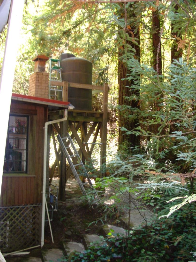 7150 Croy Road Morgan Hill, CA 95037 - Photo 9 of 67 a backyard of a house with lots of green space