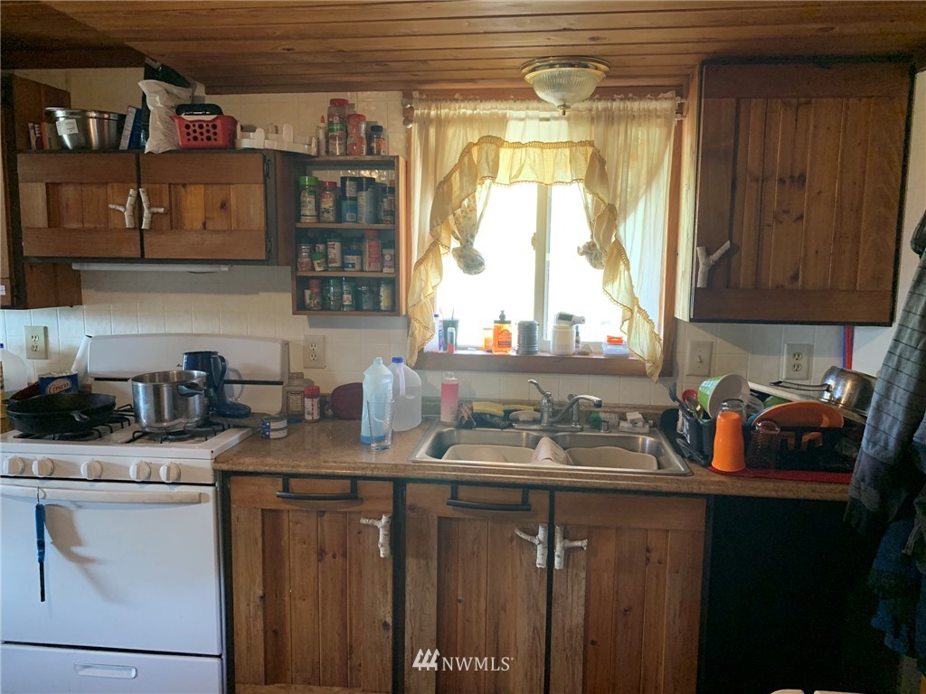 2 Pond Road Oroville, WA 98844 - Photo 10 of 29 Gallery Image 10
