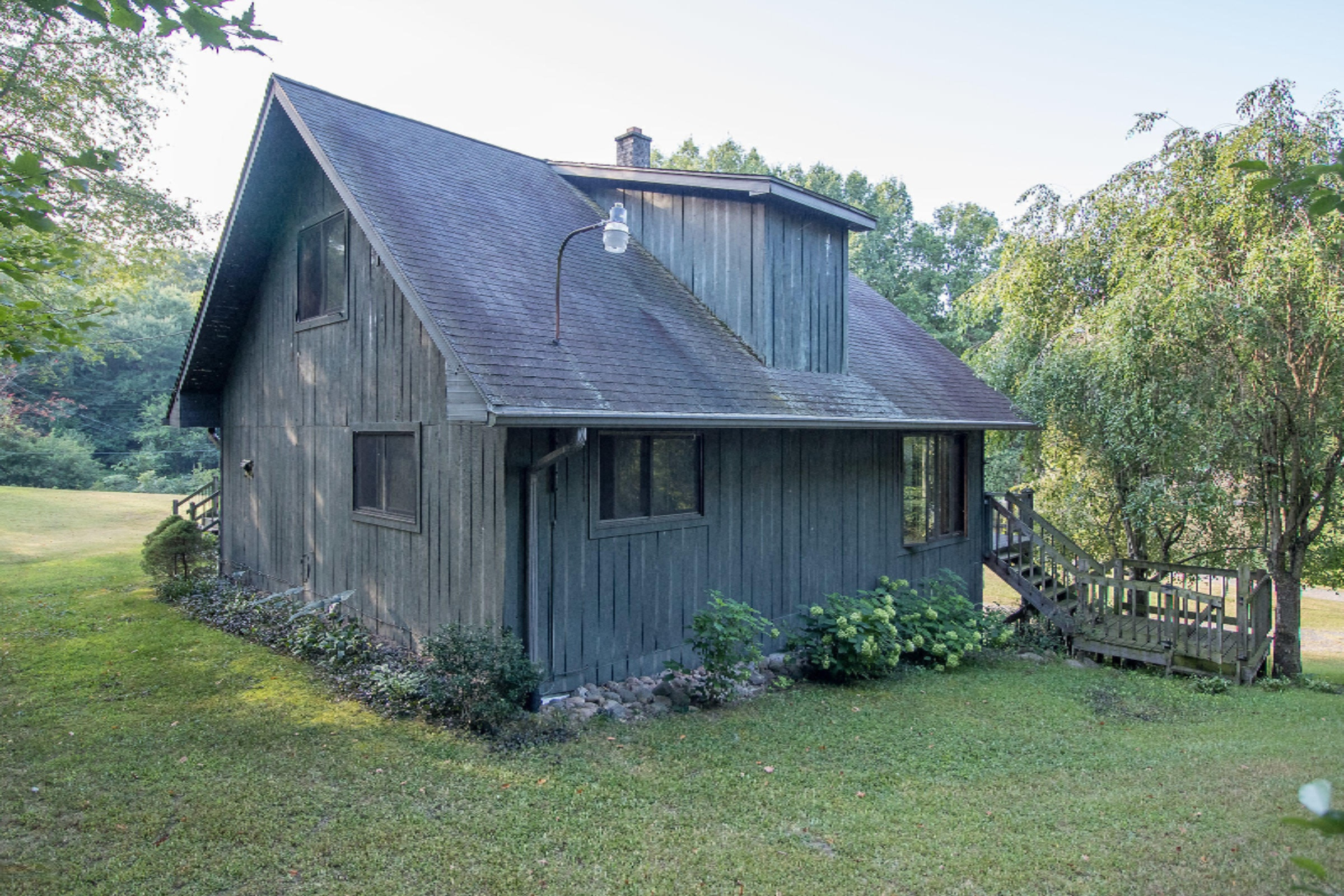 22100 Struwin Road Battle Creek, MI 49017 - Photo 4 of 27 North Side