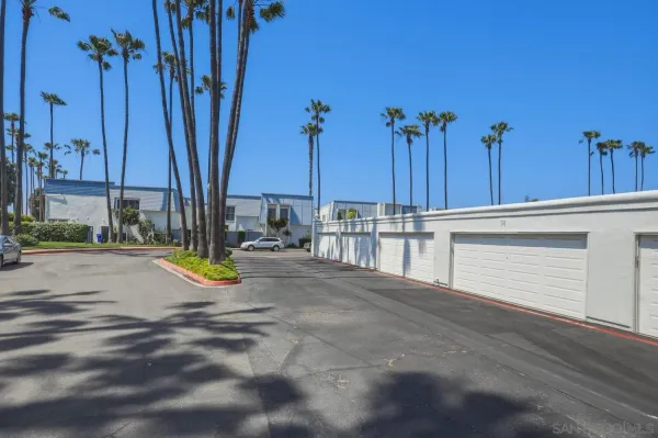 $1,875,000 | 106 Antigua Court, Coronado, CA 92118