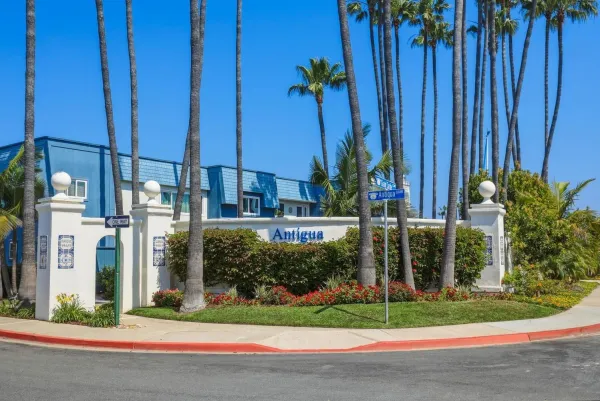 $1,875,000 | 106 Antigua Court, Coronado, CA 92118