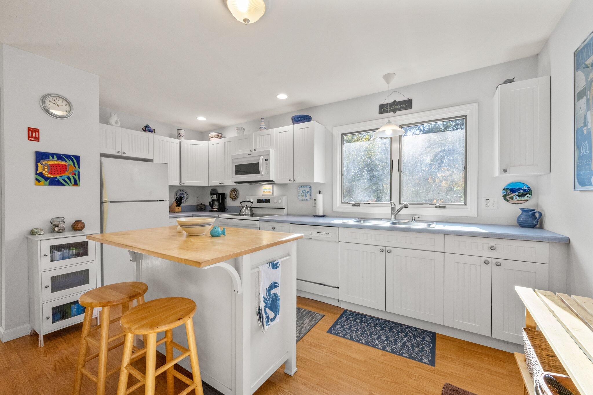 15 Quail Hill Road Orleans, MA 02653 - Photo 3 of 35 6-web-or-mls-15-quail-hill-rd