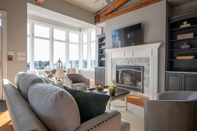 $1,300,000 | 191 Main Street, Unit 3, Gloucester, MA 01930