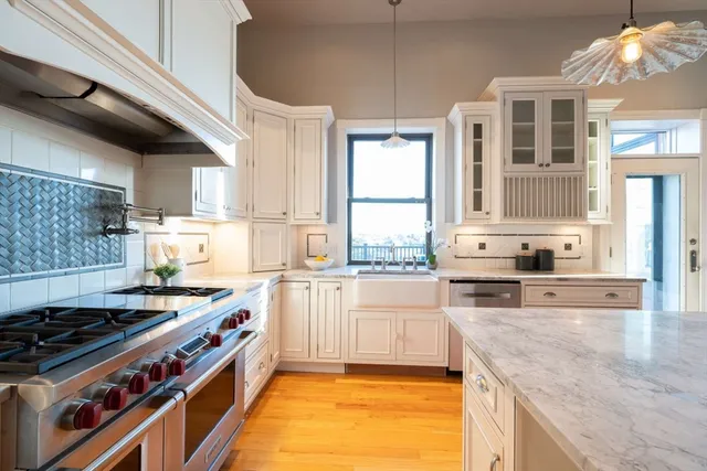 $1,300,000 | 191 Main Street, Unit 3, Gloucester, MA 01930