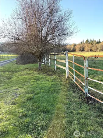 $200,000 | 144 Lawrence Lane, Rochester, WA 98579