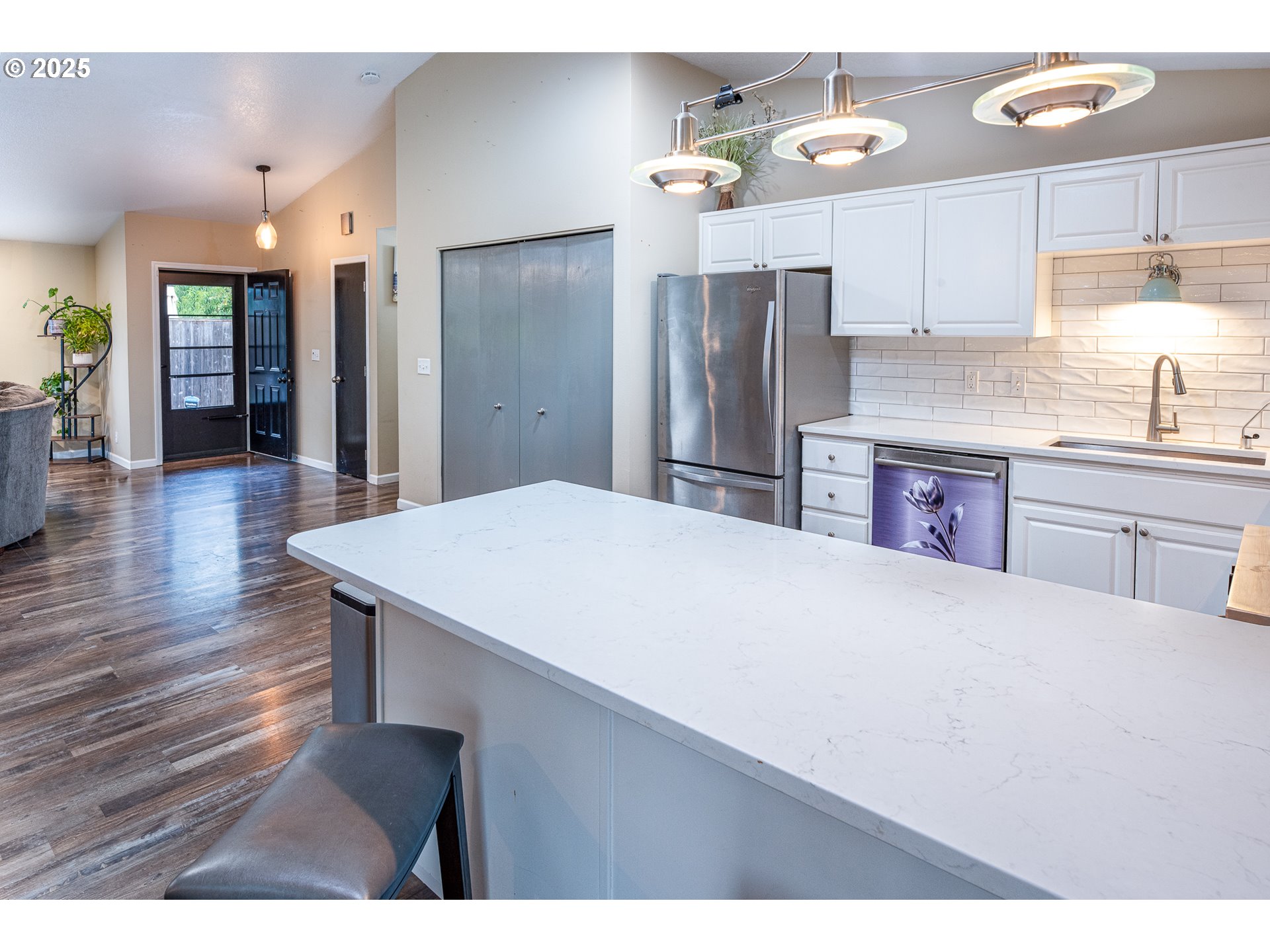 3565 Castrey Street Eugene, OR 97404 - Photo 18 of 37