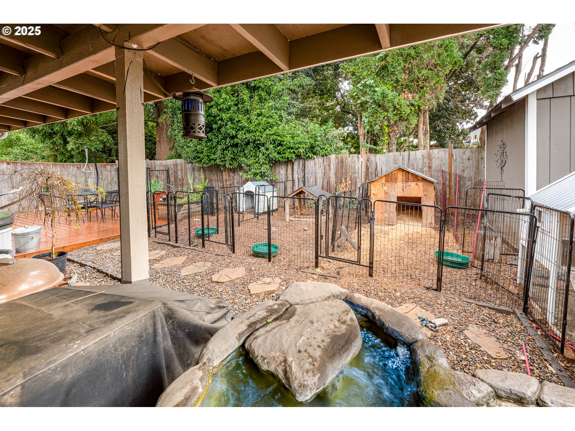 3565 Castrey Street Eugene, OR 97404 - Photo 32 of 37