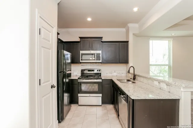 $1,275 | 3514 Bob Billa Street, San Antonio, TX 78223